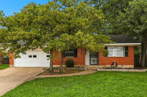 1813 Barron Ln, Fort Worth, TX, 76112-4229 | Card Image