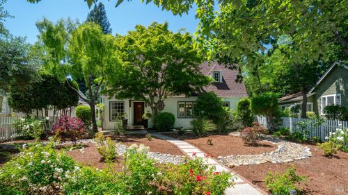 1019 St Helena Ave, Santa Rosa, CA, 95404-3620 | Card Image
