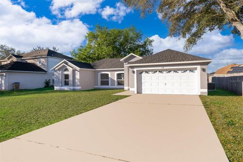 738 Paris Dr, KISSIMMEE, FL, 34759-7018 | Card Image