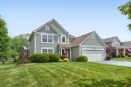 9762 Bennington Dr, Huntley, IL, 60142-2333 | Card Image