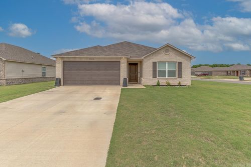 5520 Mariposa Grove Dr, Jonesboro, AR, 72401-5291 | Card Image
