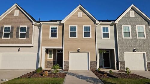 2154 Tulip Bloom Ln, Morrisville, NC, 27560-5327 | Card Image