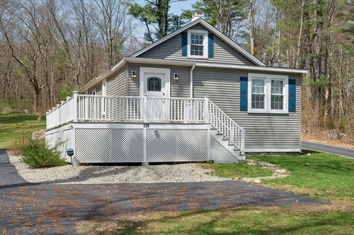 125 Singletary Ave, Sutton, MA, 01590-1838 | Card Image