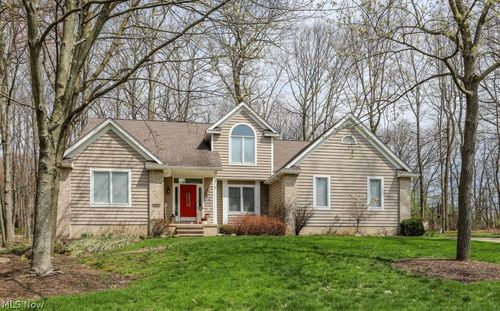 358 Woodbend Rd, Ravenna, OH, 44266-9633 | Card Image