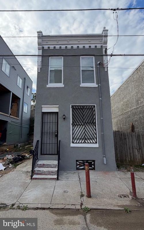 2612 N Palethorp St, PHILADELPHIA, PA, 19133-3828 | Card Image