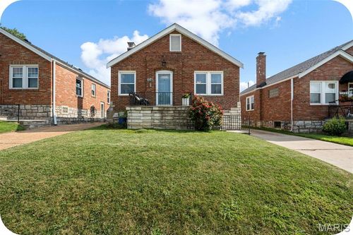 5648 Tholozan Ave, Saint Louis, MO, 63109-1515 | Card Image