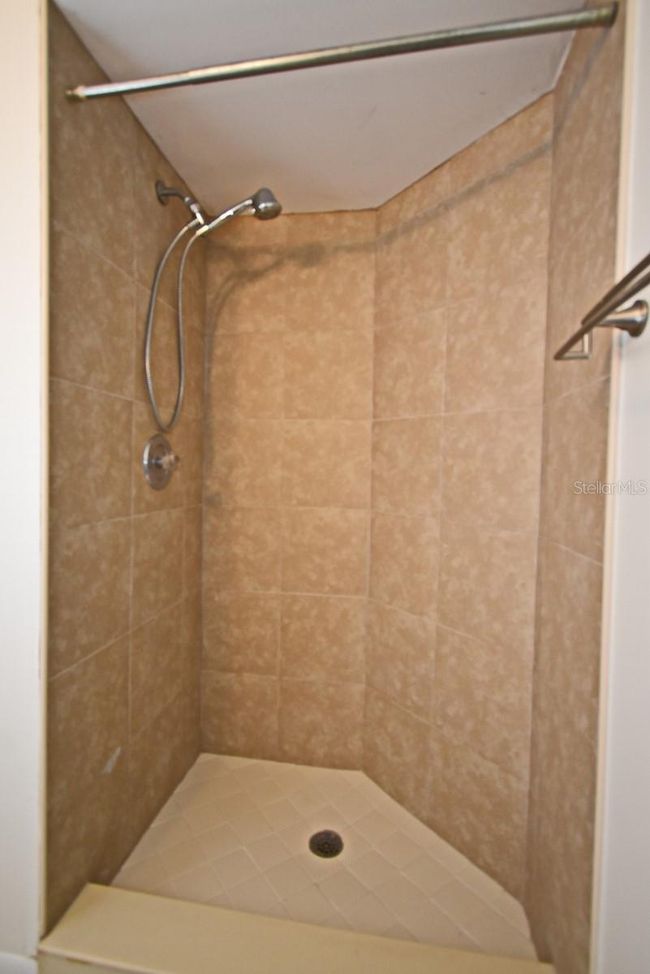 Walk in shower | Image 27
