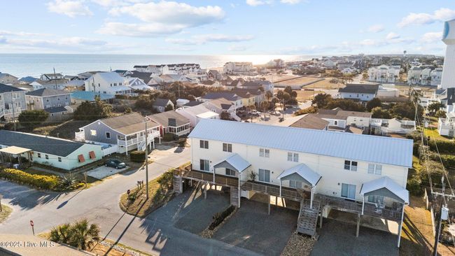 Front | Image 15