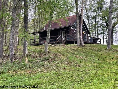 634 Joe Gibson Rd, Newburg, WV, 26410-9285 | Card Image