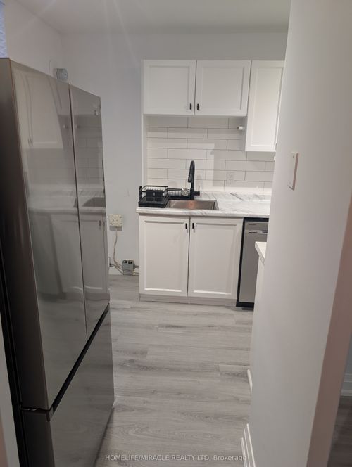 724-350 Quigley Road, Hamilton, ON, L8K5N2 | Card Image