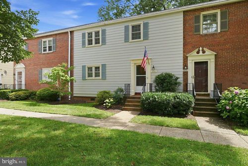 60-6622 Hillandale Rd, CHEVY CHASE, MD, 20815-6406 | Card Image