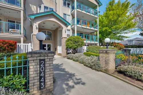 409-20443 53 Ave, Langley, BC, V3A7A6 | Card Image