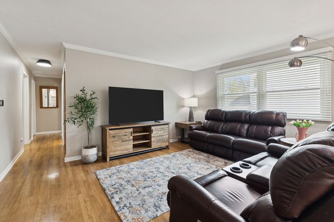 5832 Lenox Rd, House other with 5 bedrooms, 3 bathrooms and 2 parking in Lisle IL | Image 11