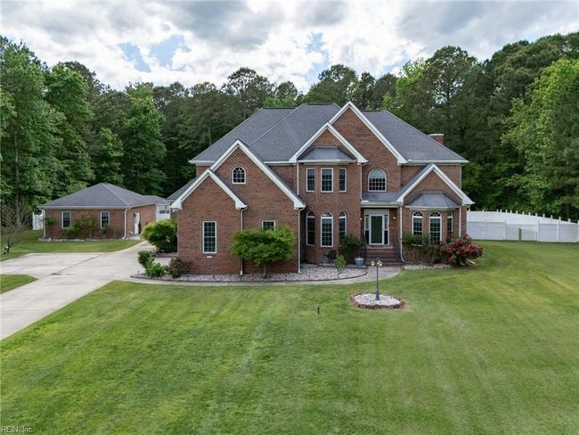 2234 Creekway Dr, House other with 5 bedrooms, 5 bathrooms and null parking in Smithfield VA | Image 49