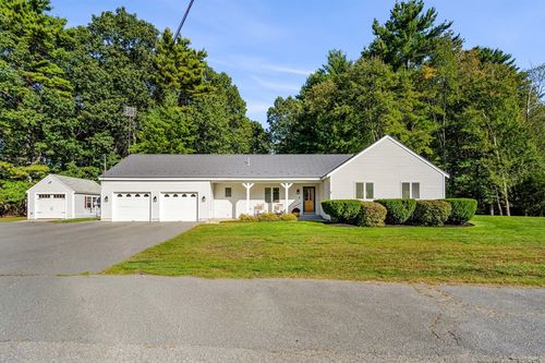 2 Scholtz Ter, Salisbury, MA, 01952-1834 | Card Image