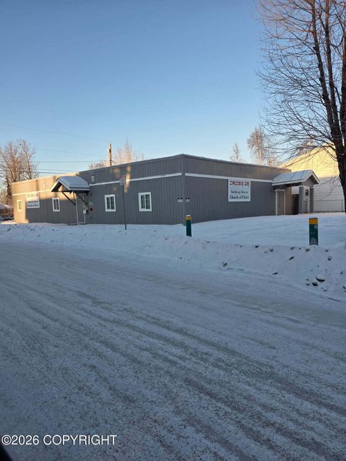 3833 Parsons Ave, Anchorage, AK, 99508-1217 | Card Image