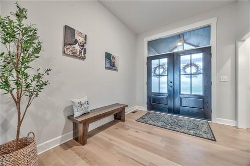 1684 N 163rd St, Basehor, KS, 66007 | Card Image