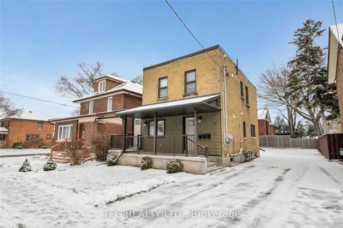 18 Mclaughlin Blvd, Oshawa, ON, L1G2N8 | Card Image
