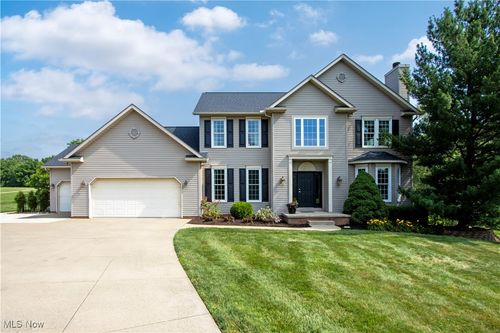 4554 E Moreland Rd, Fredericksburg, OH, 44627-9513 | Card Image