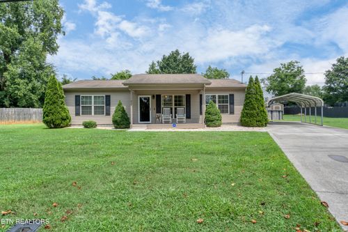 416 Harville St, Maryville, TN, 37804-2631 | Card Image