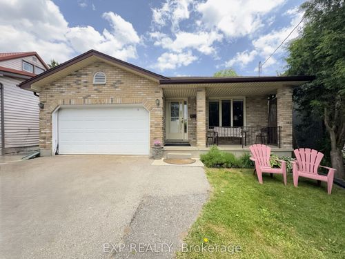 1050 Willow Dr, London, ON, N6E1P3 | Card Image