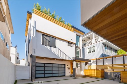 707 2nd Street Street, Hermosa Beach, CA, 90254 | Card Image