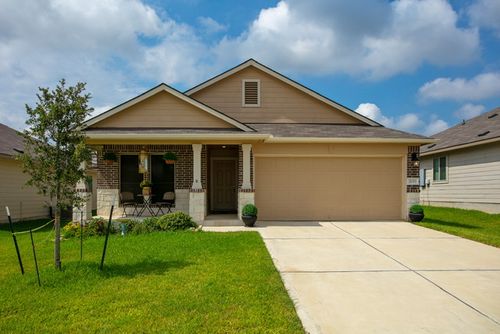 2033 Chief St, Bryan, TX, 77807-1570 | Card Image