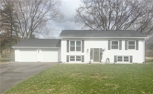 6 Forrest Dr, Horseheads, NY, 14845-1252 | Card Image
