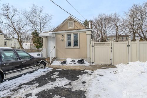 131 Stokes Avenue, Ewing, NJ, 08638 | Card Image