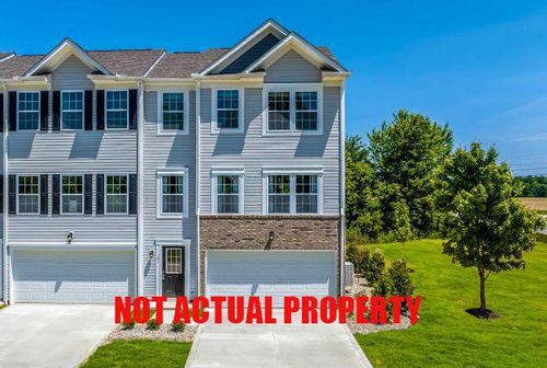108 Red Willow Dr, Reynoldsburg, OH, 43068-6109 | Card Image