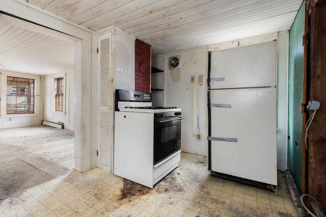 29 Thorwald Ave, House other with 2 bedrooms, 1 bathrooms and null parking in Hampton NH | Image 6