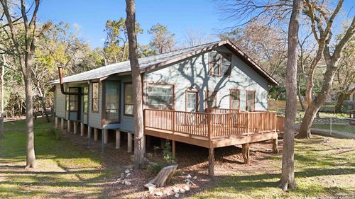 19517 Scenic Loop Rd, Helotes, TX, 78023-9244 | Card Image