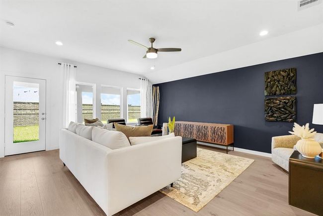 *Images and 3D tour are for illustration only and options may vary from home as built. | Image 18