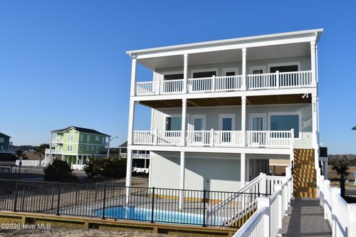 673 Ocean Blvd W, Holden Beach, NC, 28462-1805 | Card Image