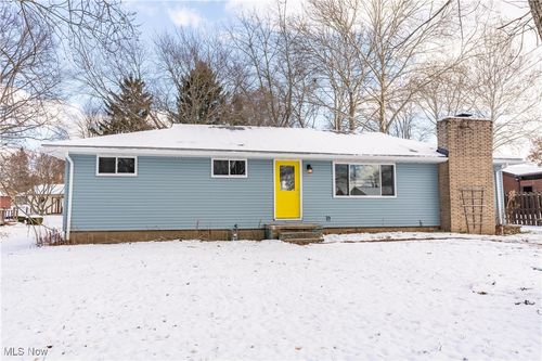 306 Ranowsky Ct N, East Canton, OH, 44730-1024 | Card Image