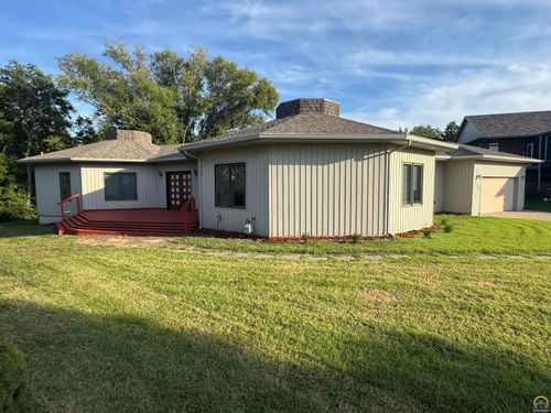 4504 Sw Moundview Dr, Topeka, KS, 66610-1600 | Card Image