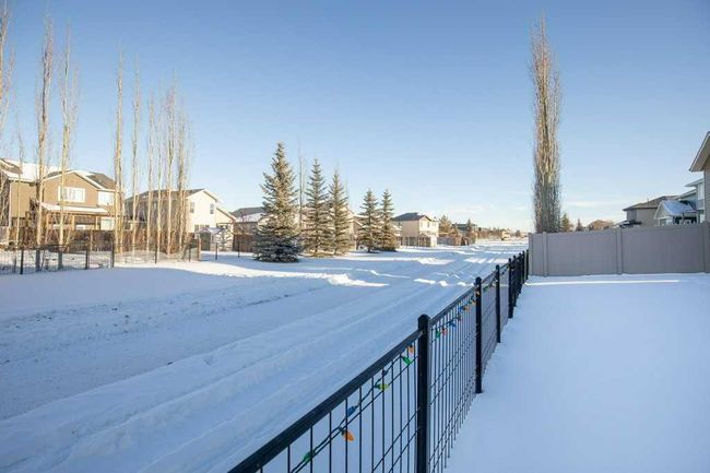 81 Regatta Way, Home with 4 bedrooms, 4 bathrooms and 4 parking in Sylvan Lake AB | Image 10