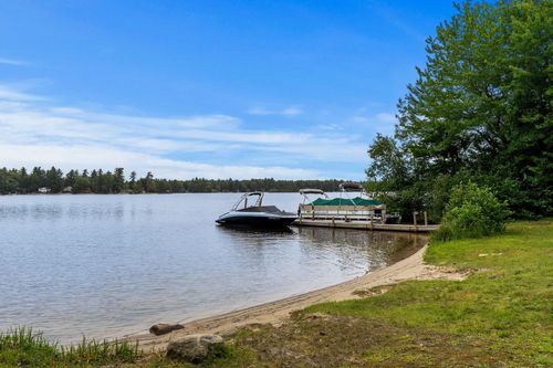 11 Dudley Dr, Middleton, NH, 03887-6006 | Card Image