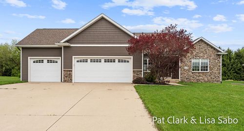 3415 Northfield Trl, Kalamazoo, MI, 49009-4804 | Card Image