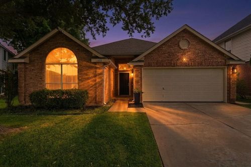 1809 Armstrong Dr, Flower Mound, TX, 75028-4540 | Card Image