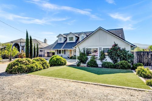 18695 Horseshoe Rd, Hidden Valley Lake, CA, 95467-8507 | Card Image