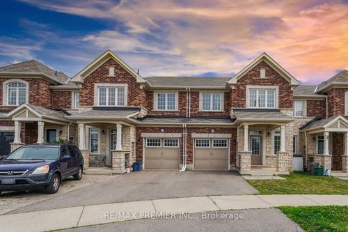 1708 Copeland Cir, Milton, ON, L9T8X8 | Card Image