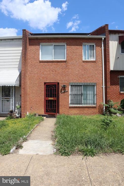 1260 Barnaby Ter Se, WASHINGTON, DC, 20032-4303 | Card Image