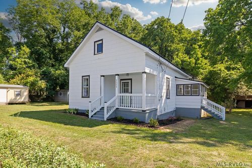 121 Macon Embro Rd, Macon, VA, 23505 | Card Image