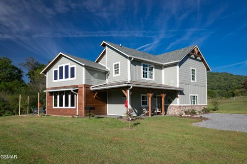 3113 Burns Rd, Sevierville, TN, 37862-8234 | Card Image