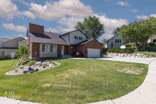 88 W 950 N, Farmington, UT, 84025-3713 | Card Image