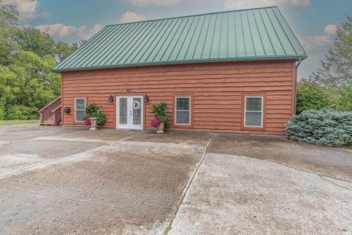 9231 S Pointe Lasalles Dr, Bloomington, IN, 47401 | Card Image