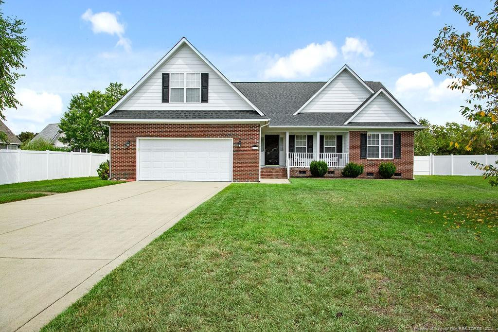 Dunbar Ct, Raeford, NC 28376