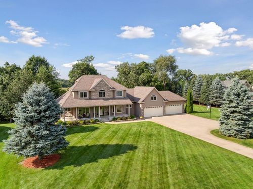 25124 Firefly Ave, Wyoming, MN, 55092-8102 | Card Image