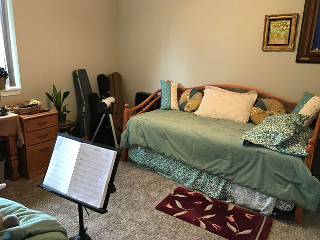 2nd bdrm MW.jpg | Image 15